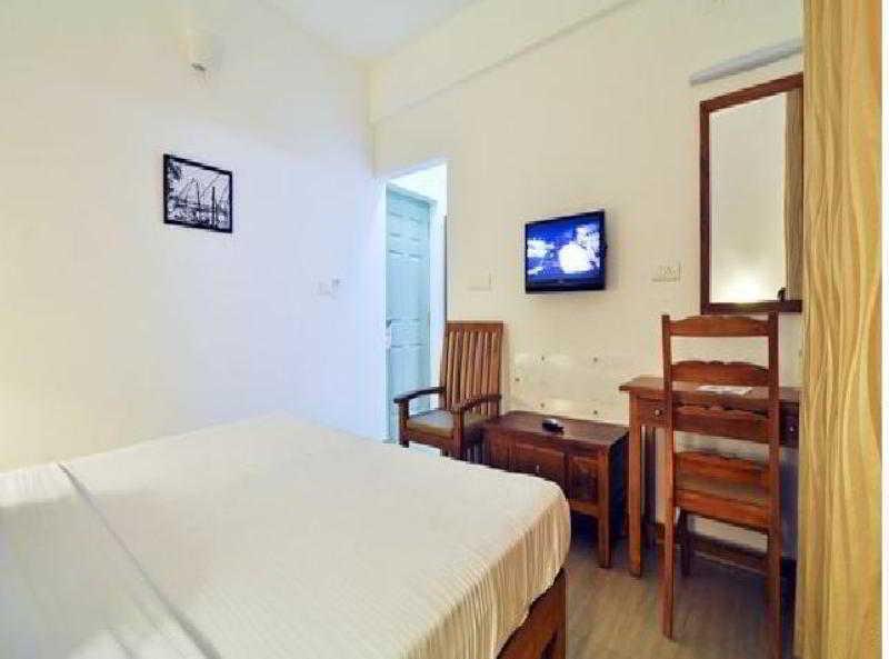 Готель Abad Pepper Route Kochi Екстер'єр фото